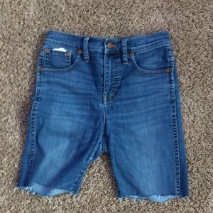 Madewell 10 inch jean shorts